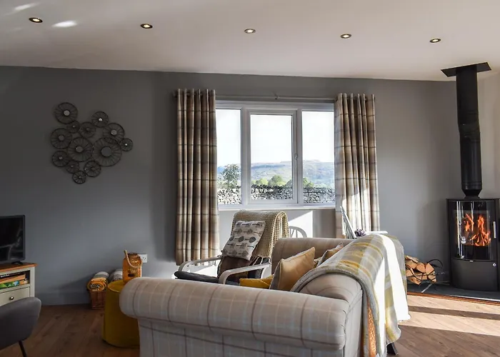 Crooklands * Austwick