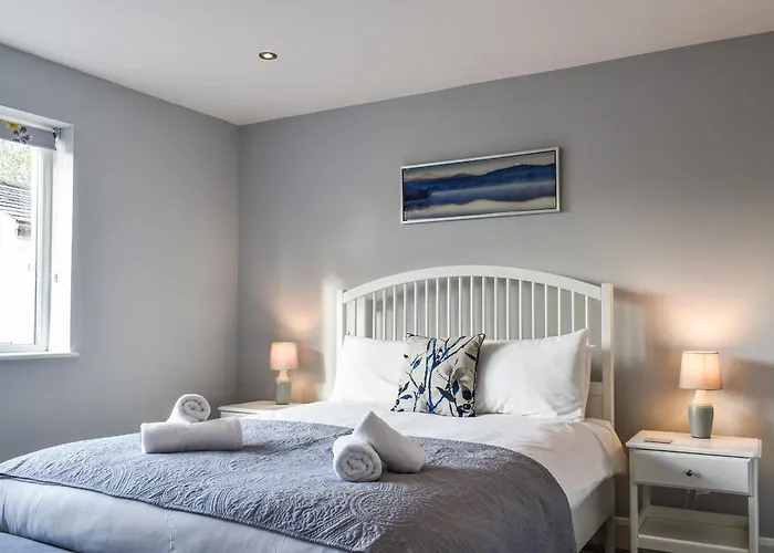 Crooklands * Austwick